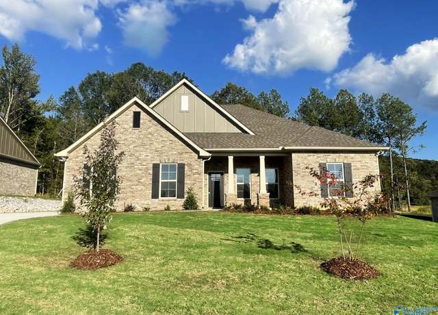 Property at 7003 Huddersfield Ln SE, Gurley, AL 35748, 6 beds, 3 baths