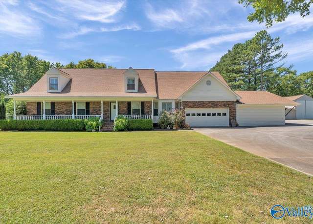 Property at 2930 Gurley Pike, Gurley, AL 35748, 5 beds, 3.5 baths