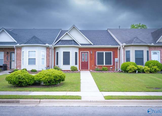 Property at 2346 Cameron St SW, Decatur, AL 35603, 2 beds, 2 baths