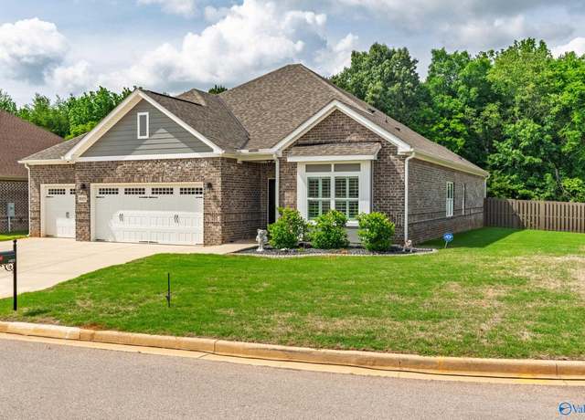 Property at 14855 Willow Rose Ln, Athens, AL 35613, 4 beds, 3 baths