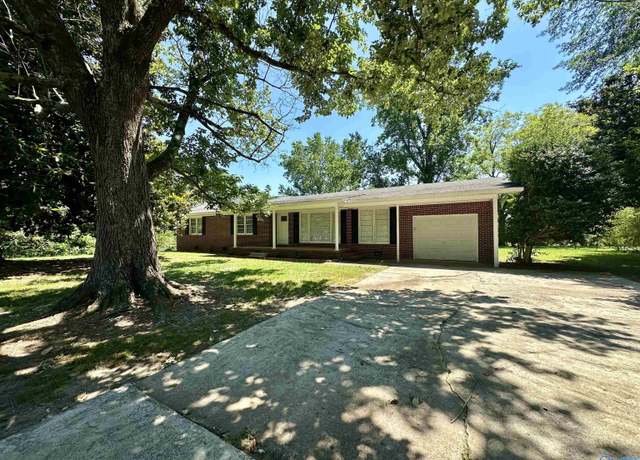 Property at 3145 Union Grove Rd, Union Grove, AL 35175, 3 beds, 1.5 baths