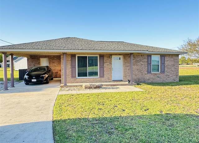 Property at 26 Prospect St, Town Creek, AL 35672, 2 beds, 1 bath