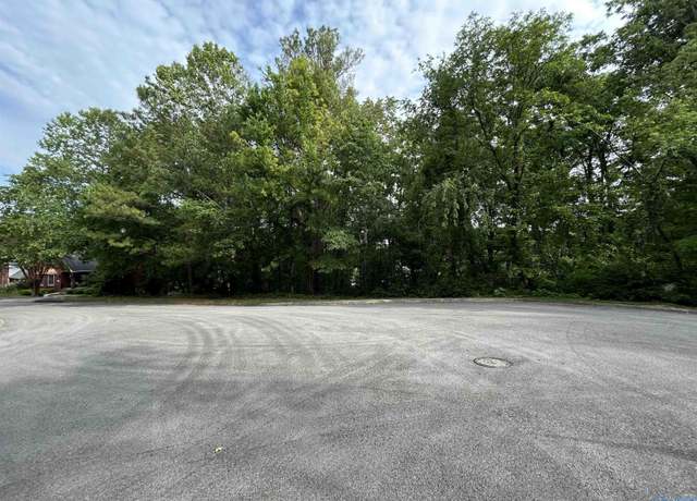 Property at 1327 Shadow Ridge Dr SE, Huntsville, AL 35803
