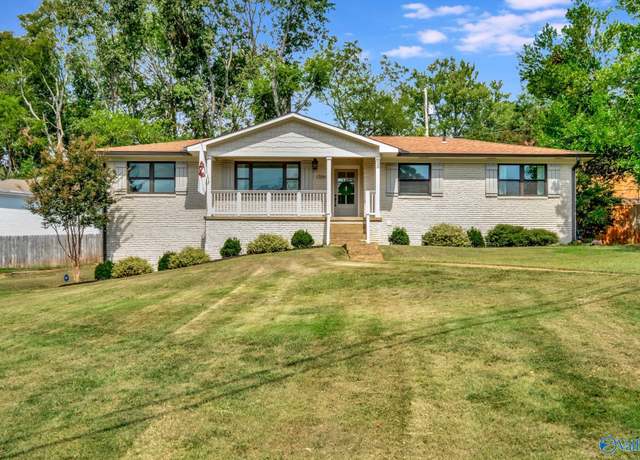 Property at 1709 Hermitage Ave, Huntsville, AL 35801, 3 beds, 2.5 baths