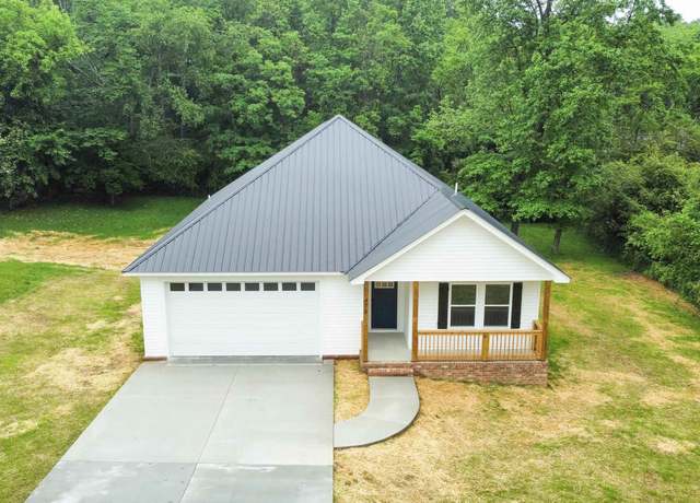 Property at 476 NE 2nd St, Arab, AL 35016, 3 beds, 2 baths