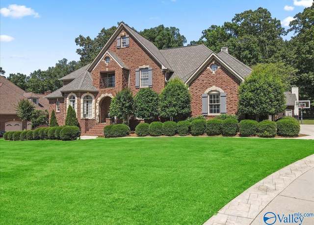 Property at 343 St Andrews Ln, Albertville, AL 35951, 4 beds, 3.5 baths
