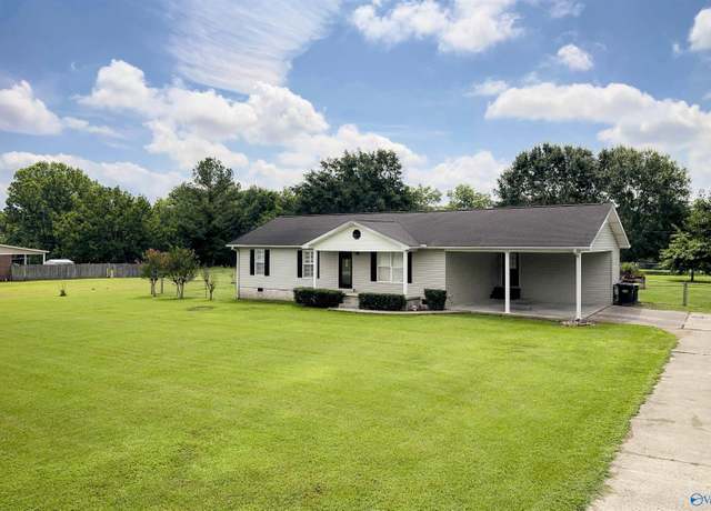Property at 19 Summerford Orr Rd, Falkville, AL 35622, 3 beds, 2 baths