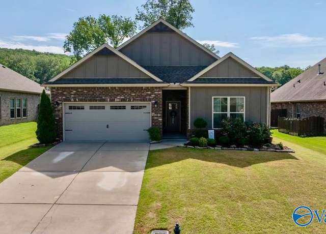 Property at 3015 Peevey Creek Ln, Owens Cross Roads, AL 35763, 3 beds, 2 baths