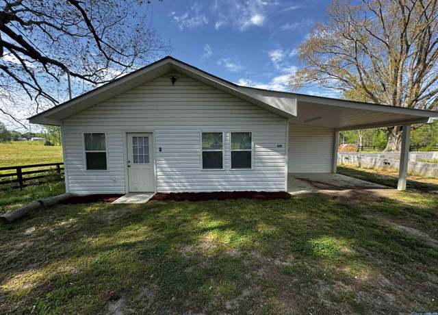 Property at 651 Floyd Dr, Boaz, AL 35957, 3 beds, 2 baths