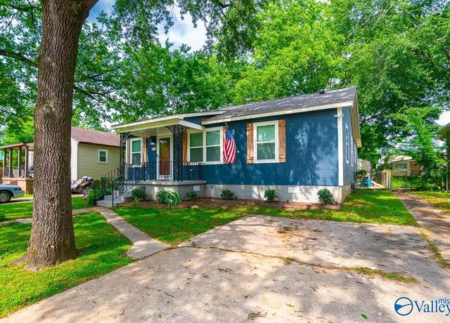 Property at 1409 8th Ave SE, Decatur, AL 35601, 4 beds, 2 baths
