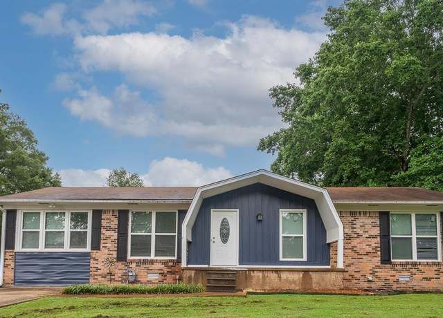 Property at 16642 Jay St, Athens, AL 35611, 4 beds, 2.5 baths