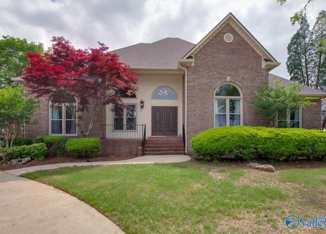 Property at 306 High Coach Cir, Madison, AL 35758, 4 beds, 3.5 baths