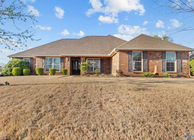 Property at 107 Wild Turkey Way, Huntsville, AL 35824, 4 beds, 2 baths