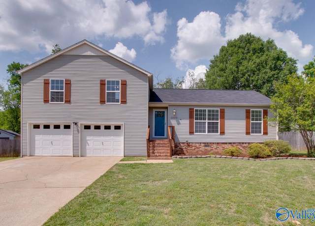 Property at 1203 Aldridge Dr, Huntsville, AL 35803, 4 beds, 3.5 baths