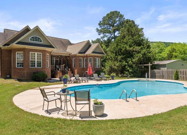 Property at 1943 Old Big Cove Rd SE, Owens Cross Roads, AL 35763, 4 beds, 3 baths