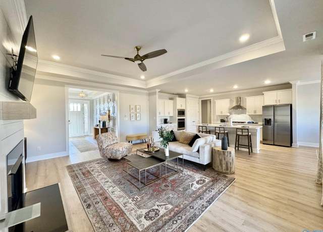 Property at 186 Clift Creek Dr, Madison, AL 35757, 4 beds, 3 baths