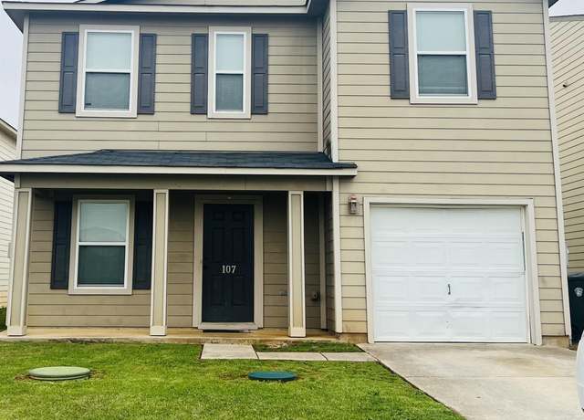 Property at 107 Elmhurst Dr, Harvest, AL 35749, 3 beds, 2.5 baths