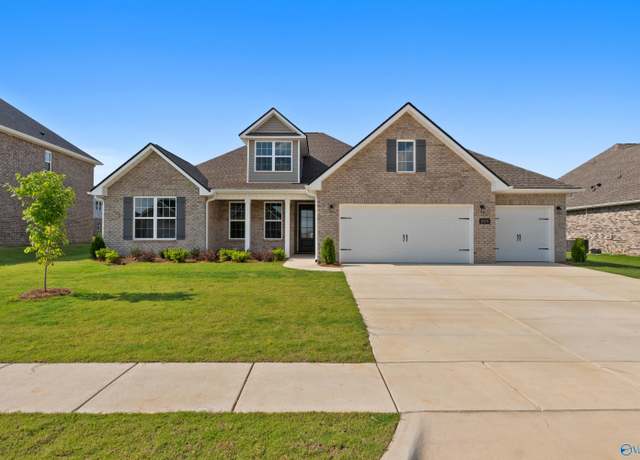 Property at 209 Kendall Farms Blvd, Toney, AL 35773, 3 beds, 2.5 baths
