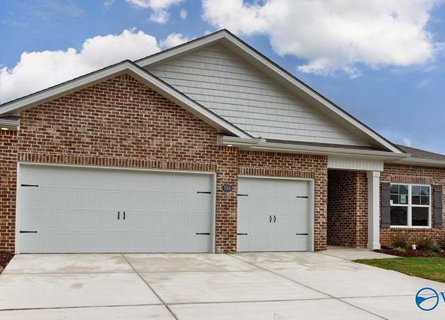 Property at 7056 SE Regency Ln, Gurley, AL 35748, 4 beds, 3 baths