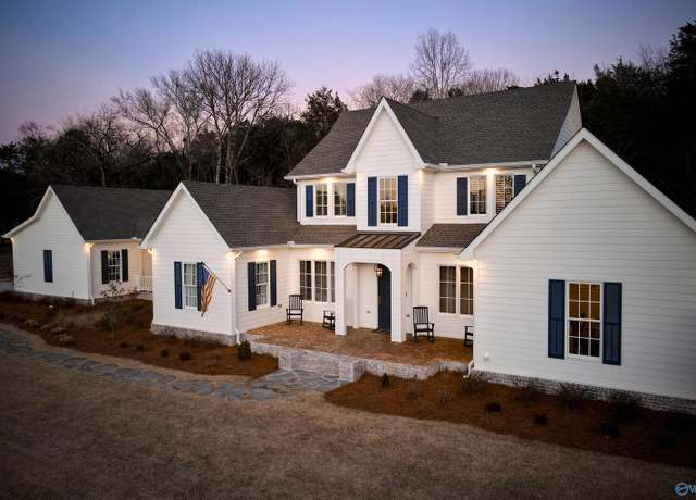 Property at 128 Lyons Rd, Decatur, AL 35603, 4 beds, 4.5 baths
