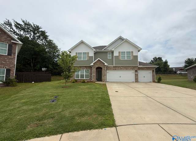 Property at 101 River Springs Ct, New Market, AL 35761, 5 beds, 3.5 baths