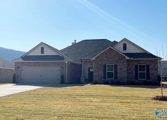 Property at 114 Dolf Leaf Ln, Huntsville, AL 35811, 4 beds, 2 baths