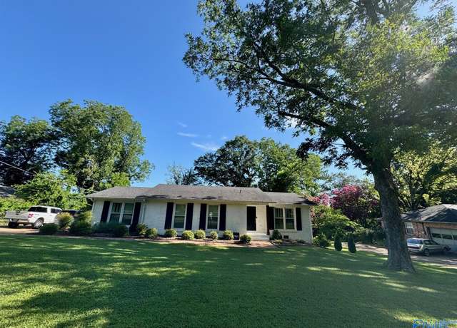 Property at 1107 Big Cove Rd, Huntsville, AL 35801, 3 beds, 2 baths