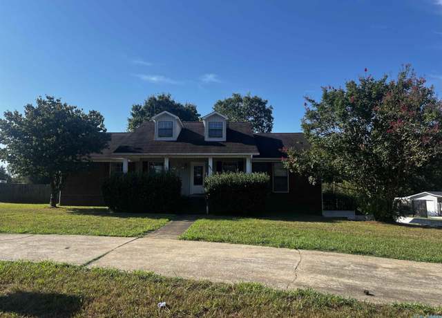 Property at 388 Pine Grove Rd, Madison, AL 35757, 3 beds, 2.5 baths