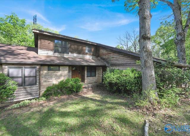 Property at 143 Maze Dr, Hartselle, AL 35640, 5 beds, 4.5 baths