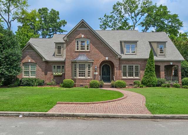 Property at 1101 SE Harrison Ave, Huntsville, AL 35801, 4 beds, 3.5 baths