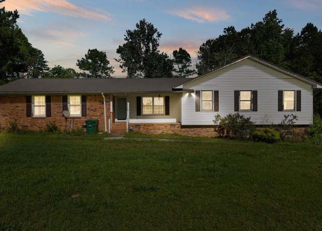 Property at 411 County Road 1856, Arab, AL 35016, 4 beds, 2 baths