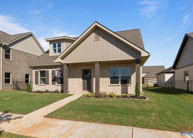 Property at 17379 Chelsea St, Athens, AL 35611, 4 beds, 3 baths