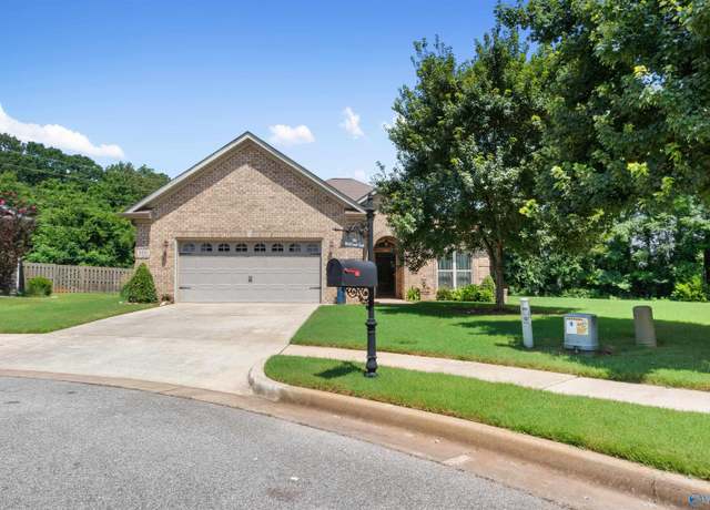 Property at 100 Wolf Creek Trl SW Unit N/A, Huntsville, AL 35824, 3 beds, 2 baths