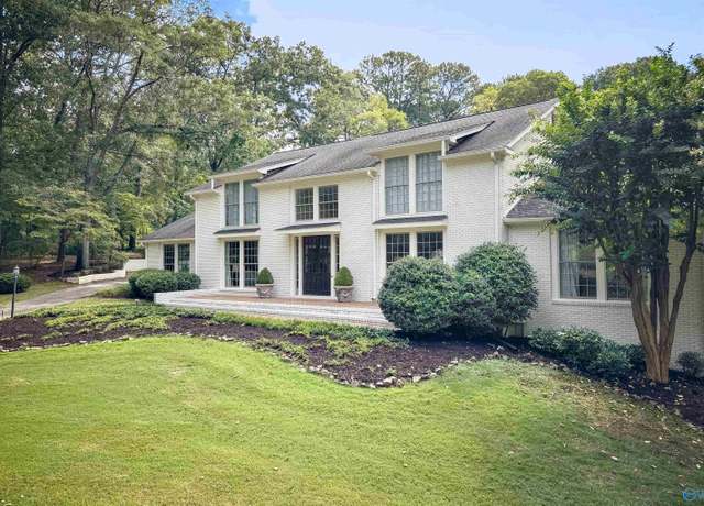 Property at 2316 Horsetree Pl, Decatur, AL 35601, 5 beds, 4 baths