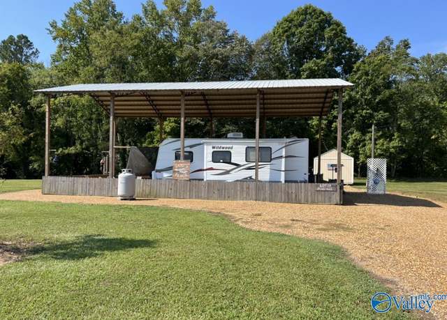 Property at 13 County Road 1042, Centre, AL 35960