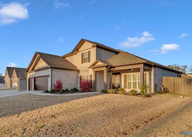 Property at 216 Somerscape Dr, Huntsville, AL 35811, 4 beds, 3.5 baths