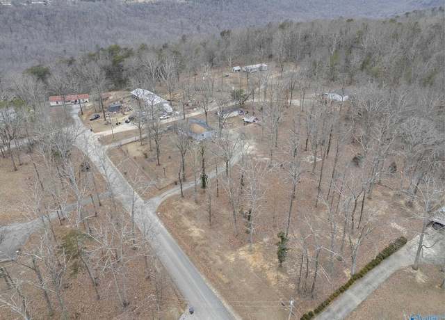 Property at 34 Harley Private Dr, Somerville, AL 35670