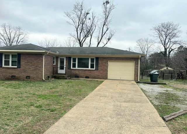 Property at 2209 Viscount Dr, Huntsville, AL 35810, 3 beds, 2 baths