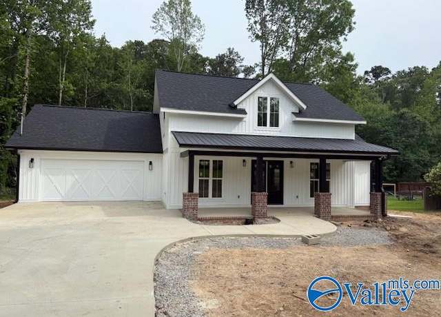 Property at 6255 Vista Trl, Southside, AL 35907, 4 beds, 3 baths
