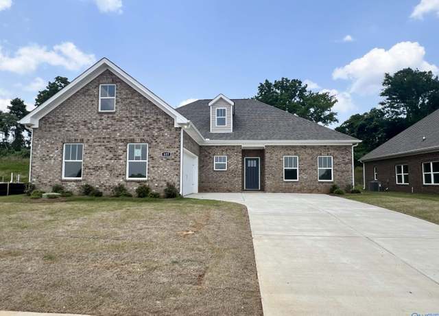 Property at 127 Fairways Pass, Meridianville, AL 35759, 3 beds, 2 baths