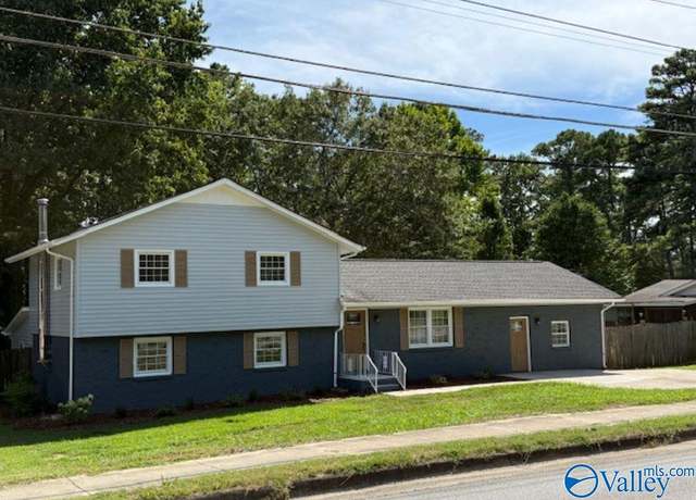 Property at 3605 NW Sparkman Dr, Huntsville, AL 35810, 4 beds, 2.5 baths