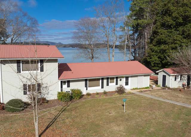 Property at 108 Gentle Cir, Scottsboro, AL 35769, 4 beds, 2.5 baths