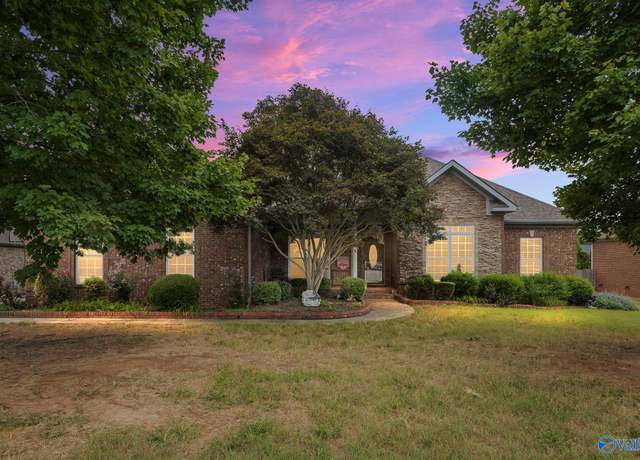Property at 150 Shackleford Rd, Meridianville, AL 35759, 4 beds, 2.5 baths