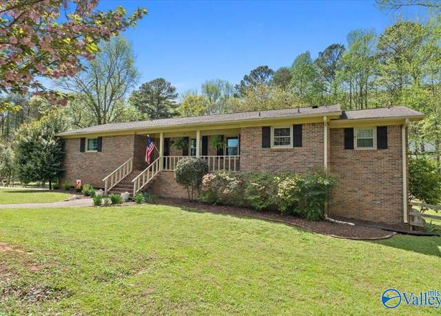 Property at 1762 Old Big Cove Rd SE, Owens Cross Roads, AL 35763, 4 beds, 3 baths