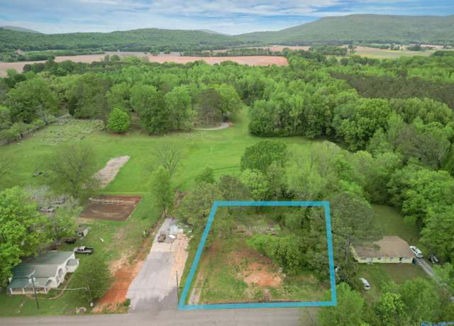 Property at 365 Section Line Rd, Gurley, AL 35748