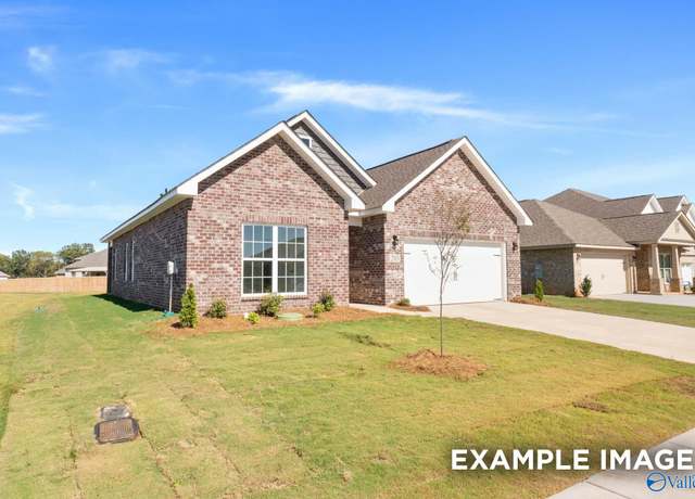 Property at 317 Gateway Trl, Arab, AL 35016, 3 beds, 2 baths