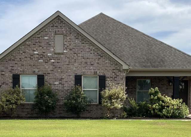 Property at 101 Kinglet Way, Madison, AL 35756, 4 beds, 2.5 baths