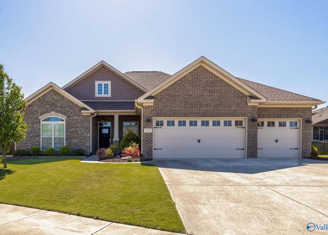 Property at 7632 Summerdawn Dr, Owens Cross Roads, AL 35763, 4 beds, 2.5 baths