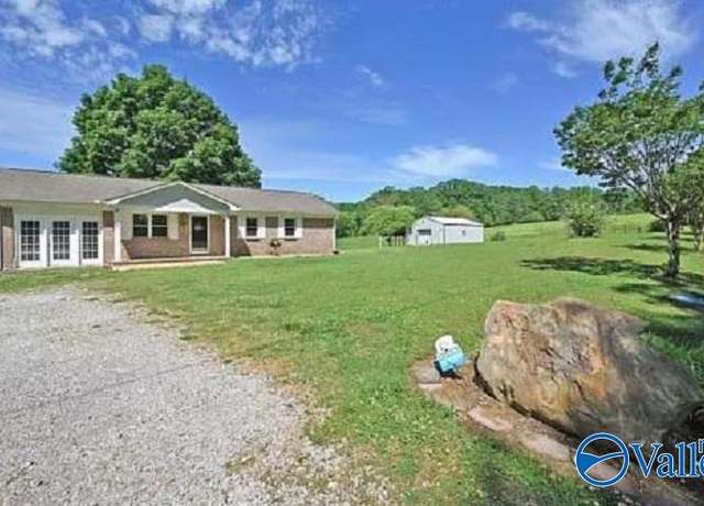 Property at 483 County Road 1108, Vinemont, AL 35179, 3 beds, 2 baths