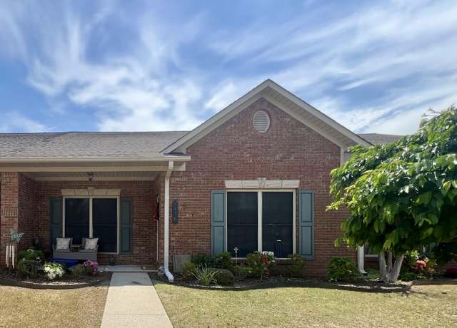Property at 2428 Castle Gate Blvd, Decatur, AL 35603, 2 beds, 2 baths
